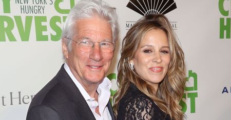 Rodzinna sielanka. Richard Gere z żoną i malutkim synem na wakacjach