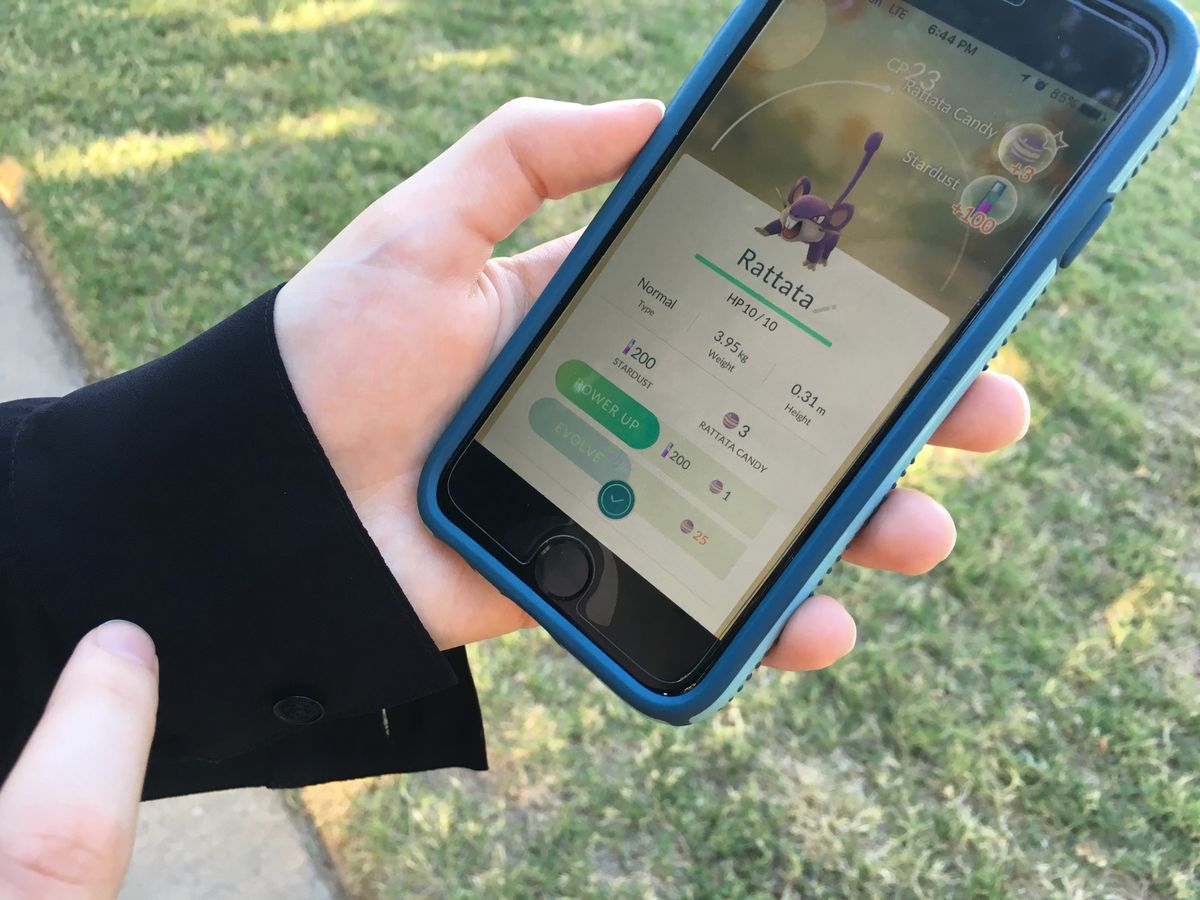 Sukces "Pokemon Go" nie przeminął. Grających wciąż przybywa