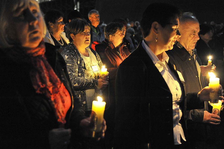 Milion osób odmówi różaniec wzdłuż granic Polski? Pomodlą się m.in. o nawrócenie i ochronę przed islamizacją