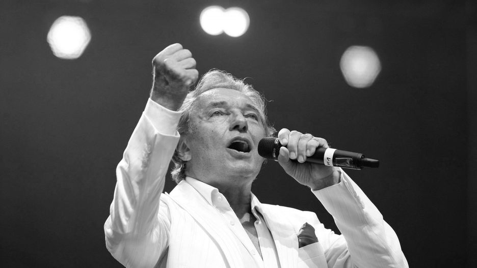 Karel Gott był jednym z najpopularniejszych czeskich wokalistów w historii