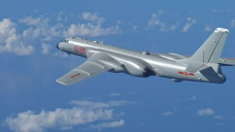 Xian H-6K zrzucił bombę nad terenem Chin