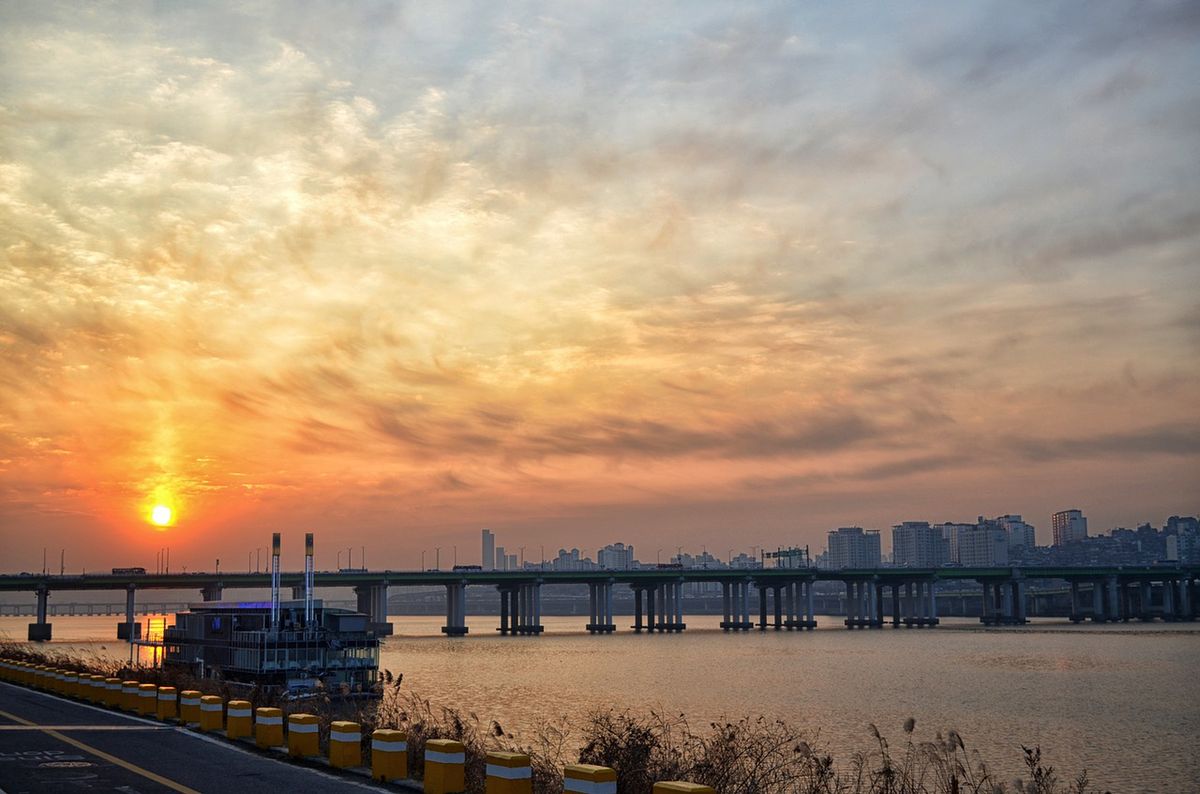 Lotnisko Seul-Incheon. Jak dojechać do miasta?