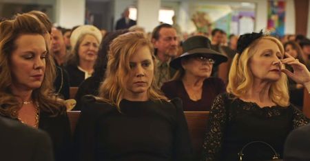 "Ostre Przedmioty" HBO: Amy Adams o samookaleczeniu i alkoholizmie w serialu