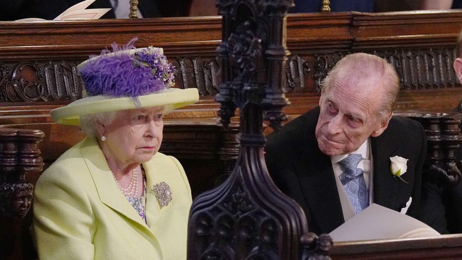 Królowa Elżbieta II dba, by rodzina odwiedzała grób Alicji z Battenberg