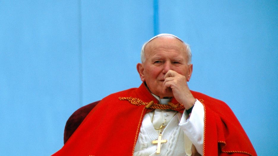 Papież Jan Paweł II (Karol Wojtyła) zmarł w Watykanie 2 kwietnia 2005 roku.