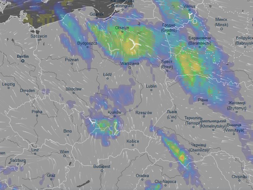 Deszcz, grad, burze. IMGW ponawia ostrzeżenie