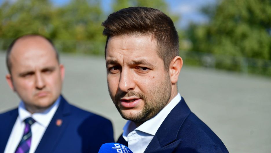 Patryk Jaki nie pozostał dłużny Jarosławowi Gowinowi