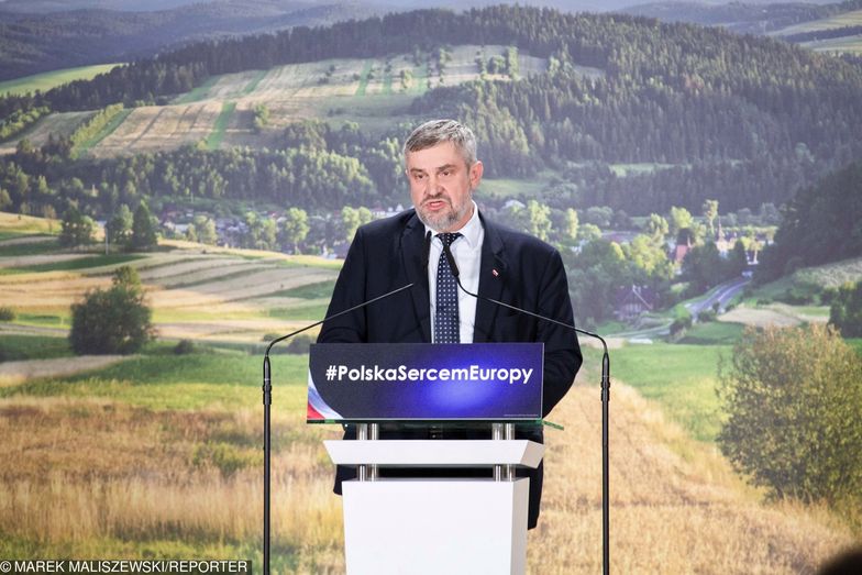 Minister rolnictwa Jan Krzysztof Ardanowski zapowiada dofinansowanie nawadniania w gospodarstwach rolnych