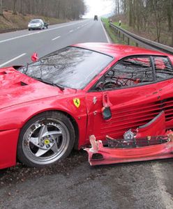 Nie chciał przejechać jeża. Rozbił Ferrari