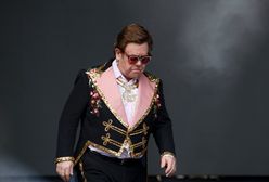 Elton John popłakał się na scenie. Przez chorobę musiał przerwać koncert