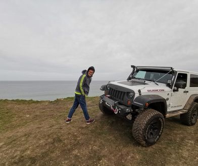 Kuba Wojewódzki sprzedaje samochód. Przerobiony jeep szuka nowego właściciela