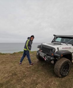 Kuba Wojewódzki sprzedaje samochód. Przerobiony jeep szuka nowego właściciela