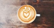 Dla fanów subtelnego latte i cappuccino. Ekspresy do zabielanych kaw