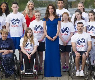 Księżna Kate na kolacji SportsAid w Pałacu Kensington
