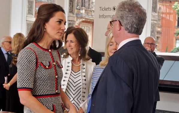 Księżna Kate jak Jackie Kennedy? Spójrzcie na jej najnowszą stylizację
