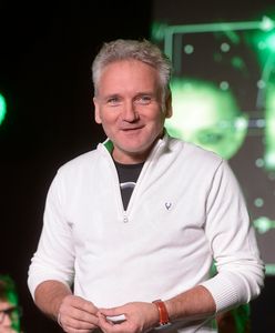 Kret zdradza tajemnice "Agenta". "Widzowie widzą część tego co się dzieje. Tam bez przerwy trzeba ściemniać"