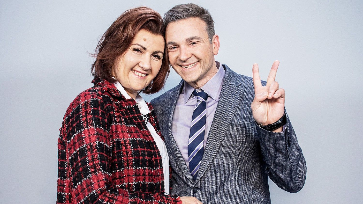 Poznajecie? To Dorota i Radek Liszewscy za 20 lat. Robota charakteryzatorów zaangażowanych do tego formatu robi wrażenie
