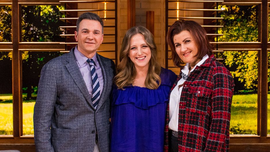 Katarzyna Montgomery z uczestnikami pierwszego odcinka - Radkiem i Dorotą Liszewskimi