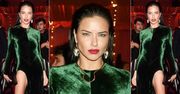 Adriana Lima w zielonym aksamicie od Haidera Ackermanna