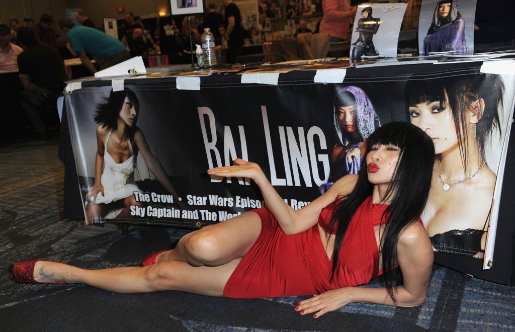 attends the 2020 Hollywood Show held at Marriott Burbank Airport Hotel on February 1, 2020 in Burbank, California. 