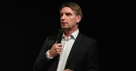 Tomasz Lis: Moim córkom nie przyszłoby do głowy powiedzieć: "polityka mnie nie obchodzi"
