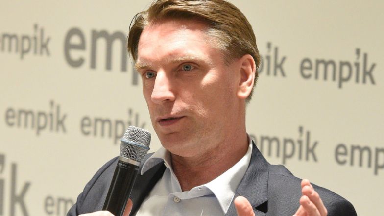 Tomasz Lis dziękuje za wsparcie na Twitterze: "Lisy nigdy się nie poddają"