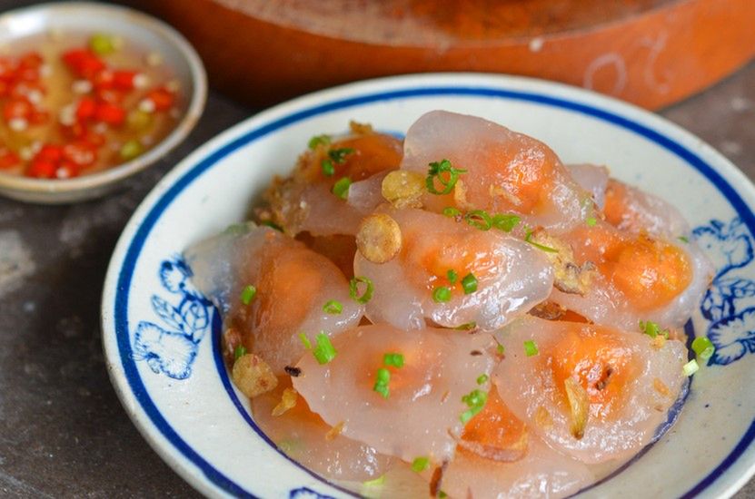 Vietnamese pork and shrimp dumplings - Banh quai vac