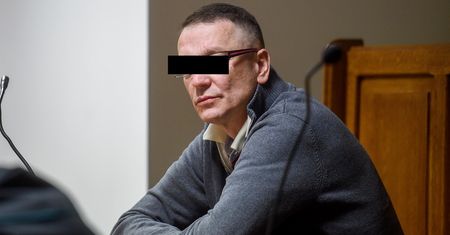 Kolejna rozprawa dilera gwiazd. Cezary P. zasłabł