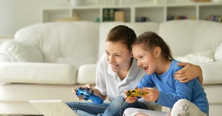 Jakie gry dla dzieci na PC? Przedstawiamy najciekawsze tytuły