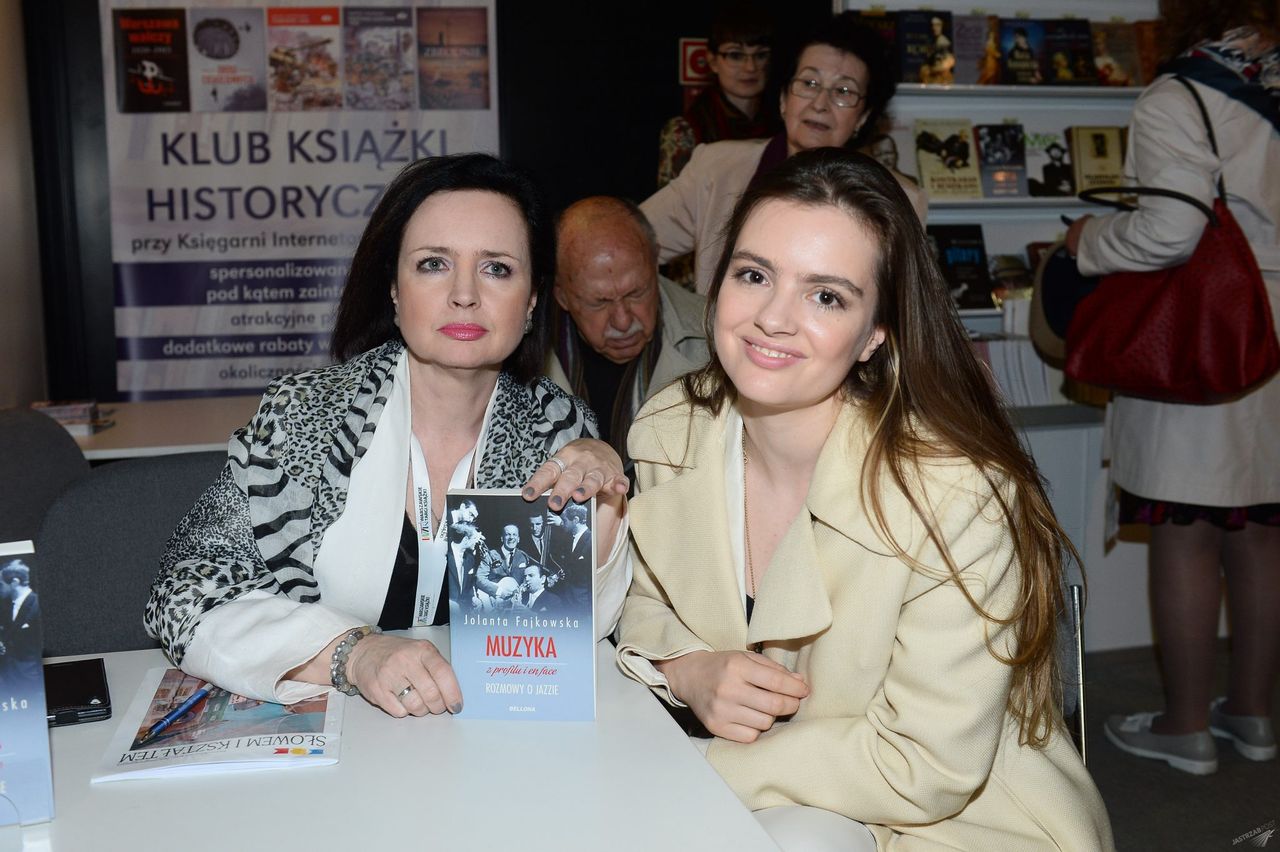 Jolanta Fajkowska i Maria Niklińska na 6. Warszawskich Targach Książki 2015
