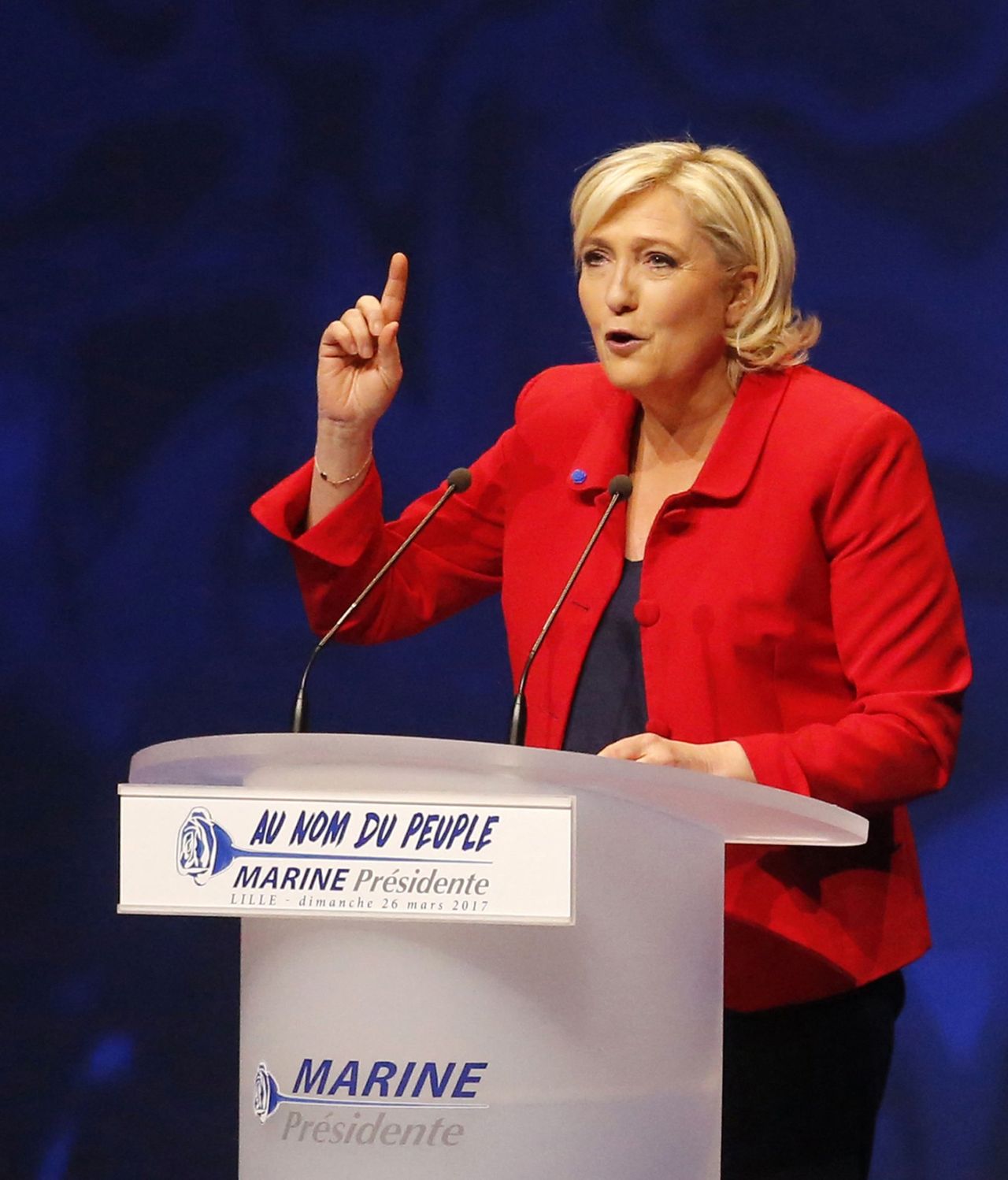 Marine Le Pen ostrzega: to prawie koniec UE