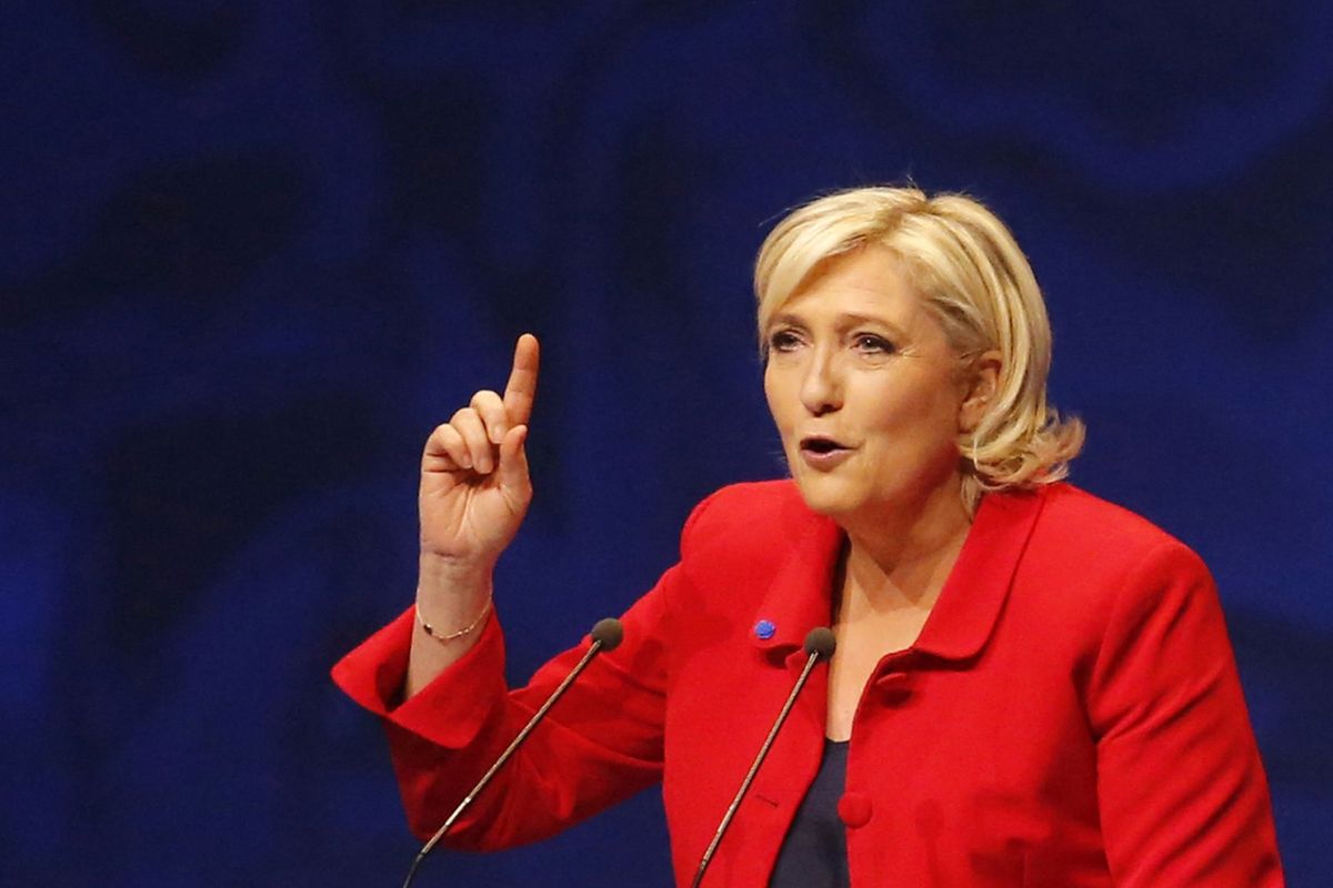 Marine Le Pen ostrzega: to prawie koniec UE