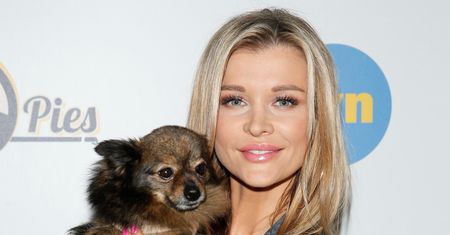 Joanna Krupa przegrała walkę z obcisłą sukienką. Pokazała za dużo?