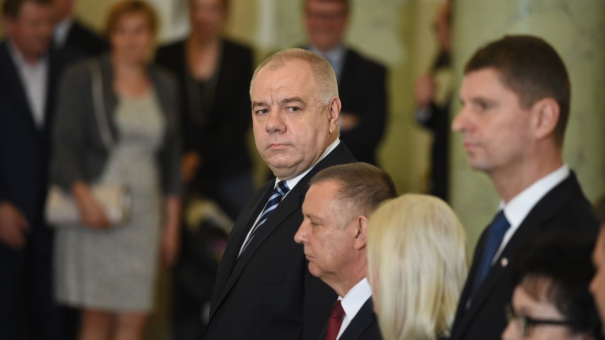 Na zdjęciu Jacek Sasin, Marian Banaś, Dariusz Piontkowski.