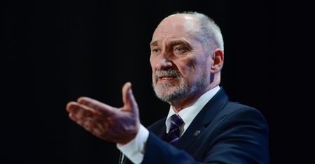 Macierewicz o byłym szefie BOR. "Długo był kierowcą, oni często dużo wiedzą. Będzie się wykręcał"