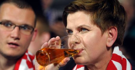 Rząd oszczędził na alkoholu. Wydatki mniejsze o prawie 15 tys. zł