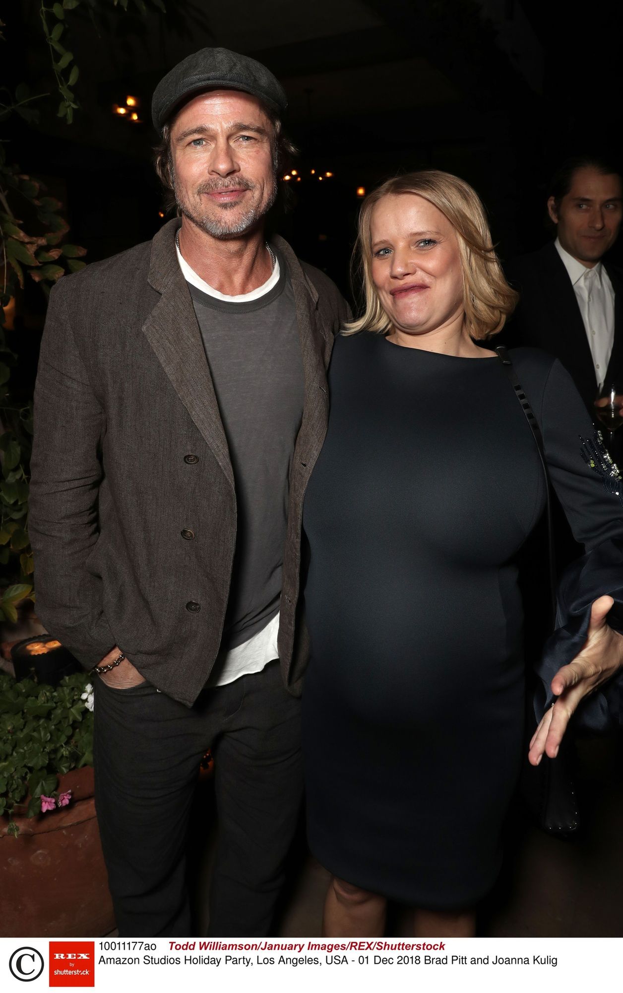 Joanna Kulig w Los Angeles. Na zdjęciu pozuje z Bradem Pittem