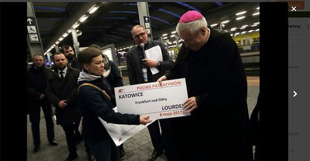 PKP zaskoczyło podróżnych. "Podlizują się PiS"