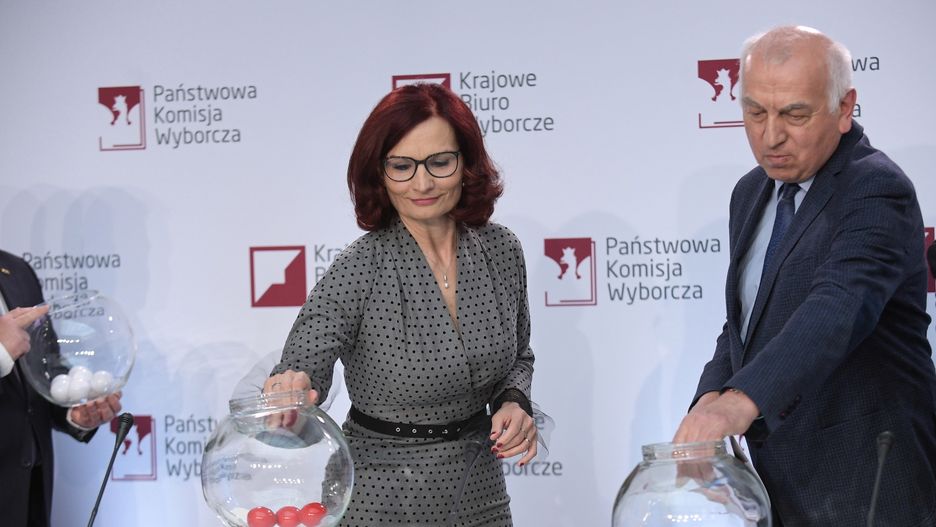 W PKW rozlosowano w piątek numery list wyborczych