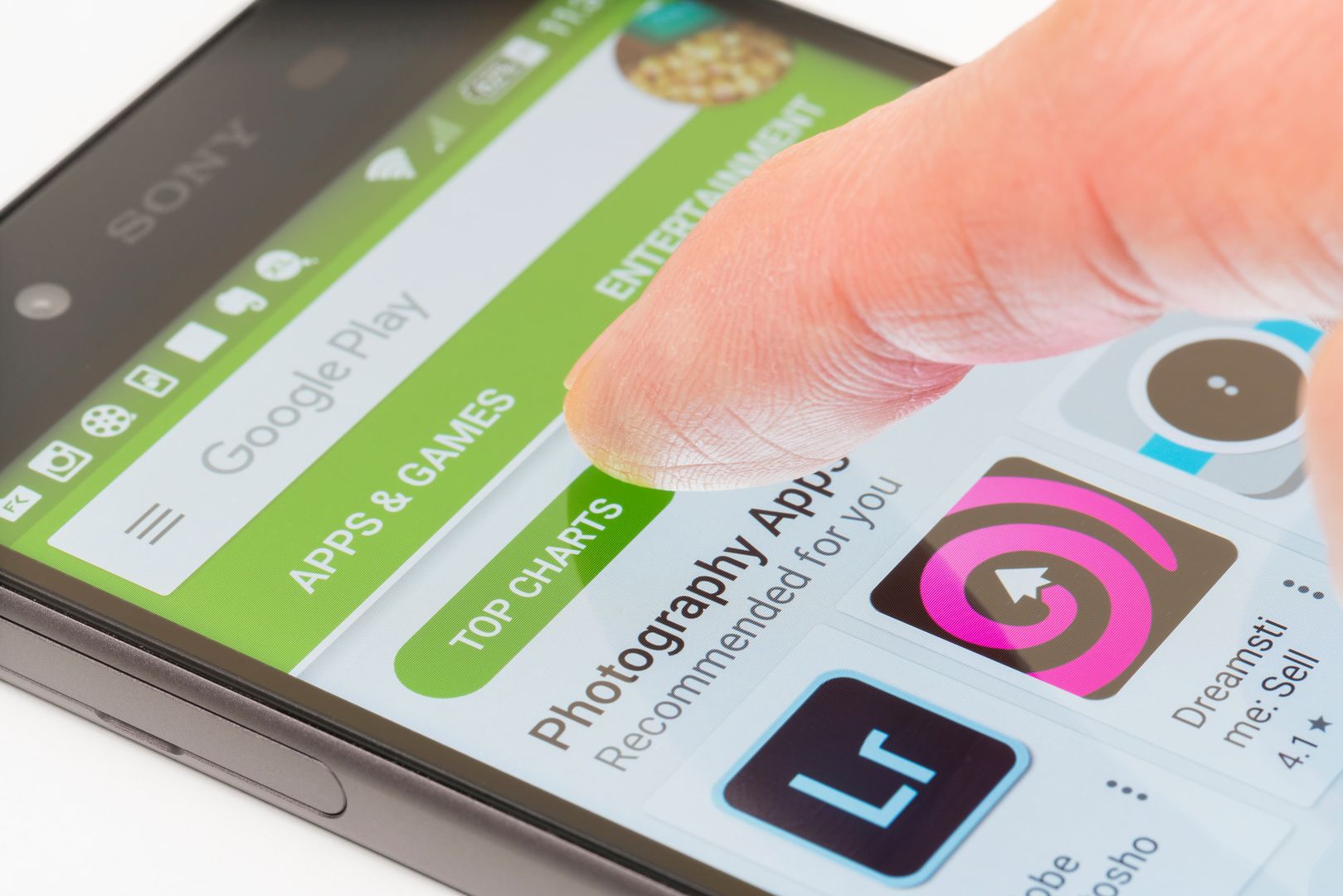 Uważaj na aplikację pobierane na Google Play