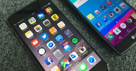 Bank ostrzega klientów. Aktualizacja iPhone'ów może spowodować problemy
