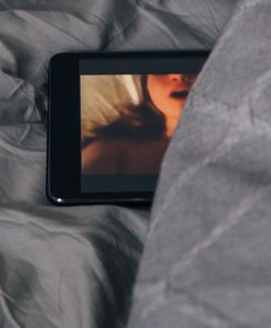 Nic tak nie upokarza jak porno zemsta. Kobiety wstydzą się prosić o pomoc