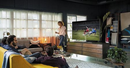 Kino domowe i arena sportowa w jednym. Jak je urządzić?