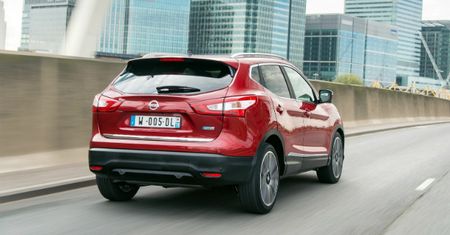 SUV-y są przebojem, ale kosztem minivanów