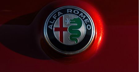 Pierwszy crossover Alfa Romeo zadebiutuje w Los Angeles