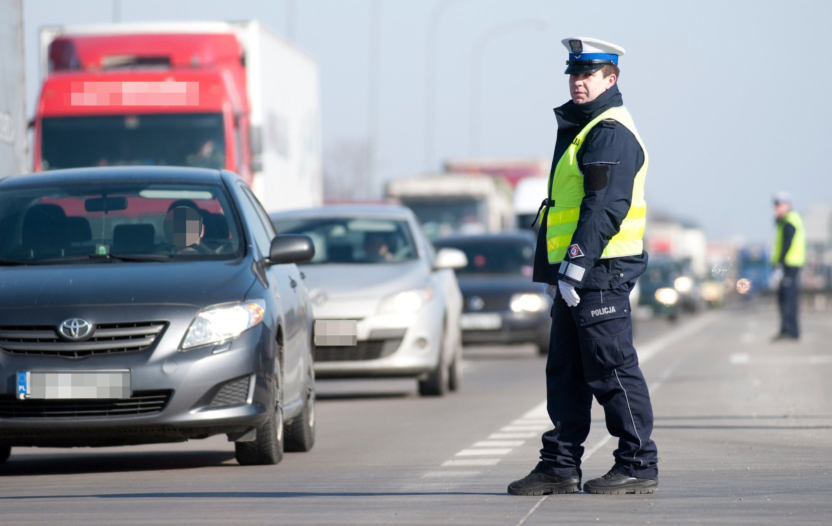 Bytom. Przełom w poszukiwaniach. Kierowca chciał przejechać policjanta