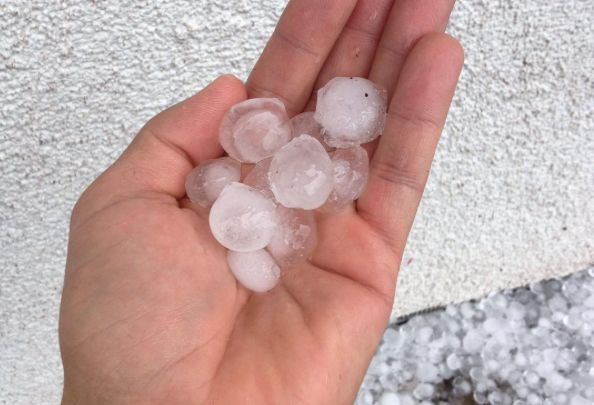 Burze, wichury i grad nad Polską