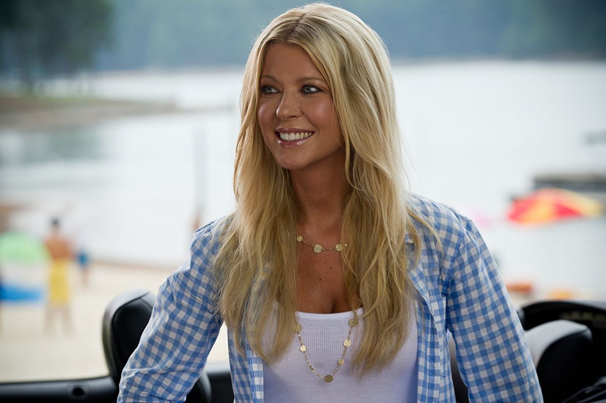 Tara Reid przeraźliwie chuda. Wiszą na niej rajstopy