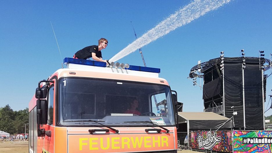 Strażak na festiwalu Pol'and'Rock