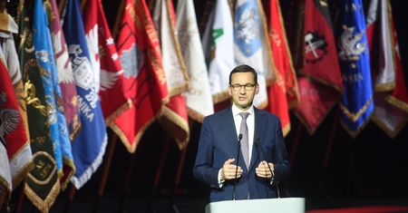 Mateusz Morawiecki do studentów: musicie prosić, by nie uczono was według pożółkłych kartek